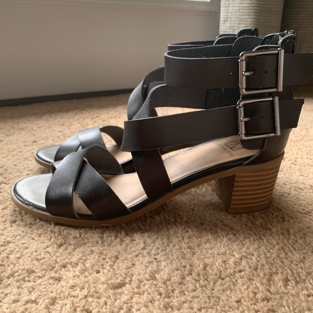 Material girl black strap sandals